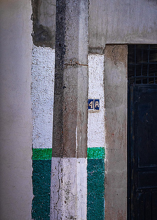 Pole & Wall